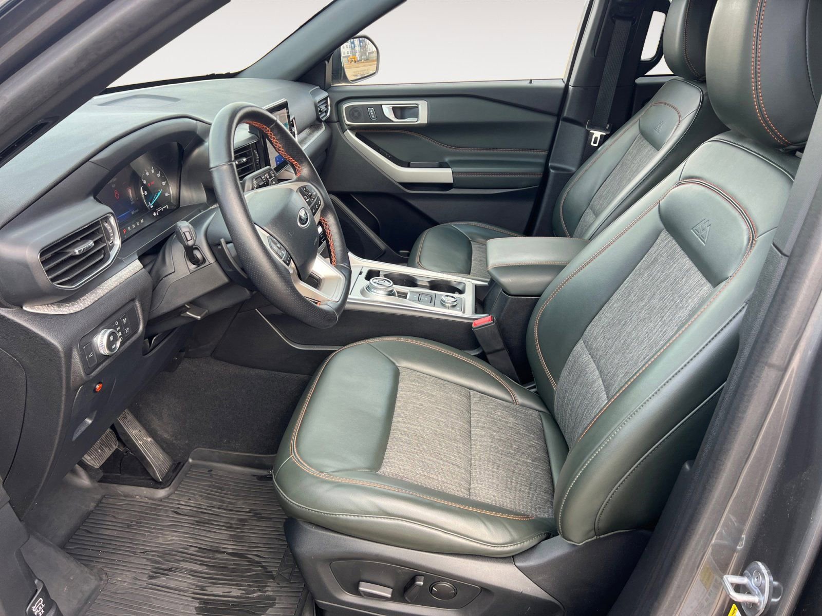 Certified 2022 Ford Explorer Timberline image 9