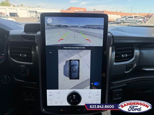 Certified 2023 Ford Expedition Platinum image 21