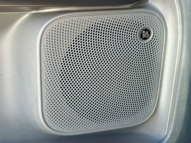 Certified 2024 Ford Maverick Lariat w/ Black Appearance Package image 23