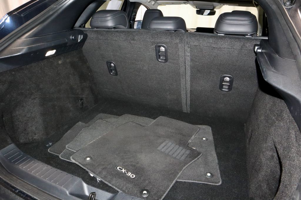 Used 2025 MAZDA CX-30 AWD 2.5 S w/ Select Sport Pkg image 13