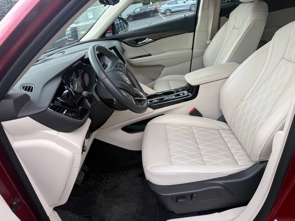 Used 2023 Buick Envision Avenir AWD/4WD image 22