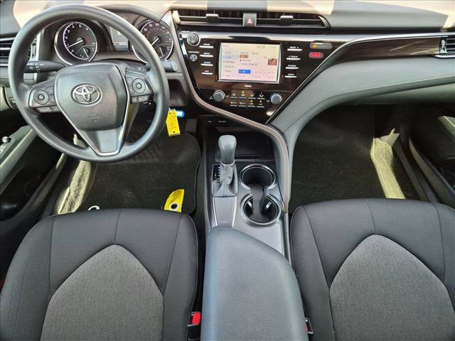 Used 2020 Toyota Camry LE FWD image 17