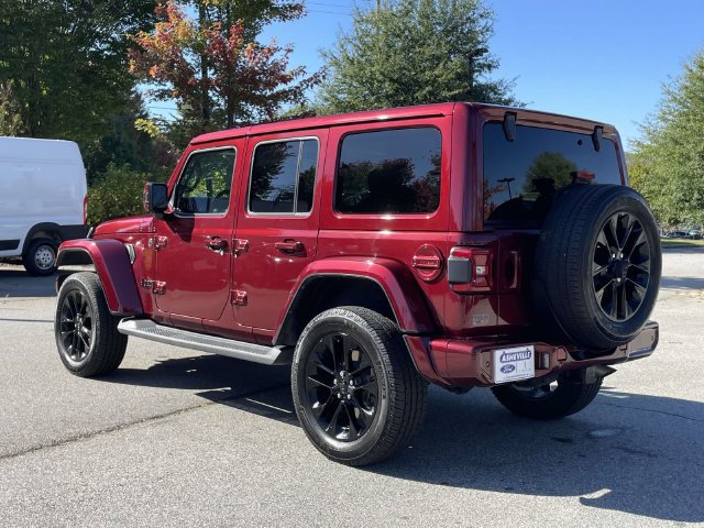 Used 2021 Jeep Wrangler Unlimited Sahara AWD/4WD image 3