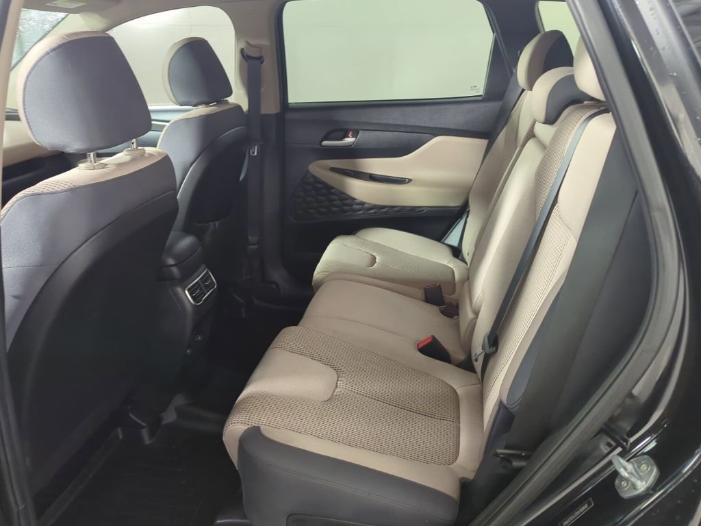 Used 2022 Hyundai Santa Fe SEL image 16