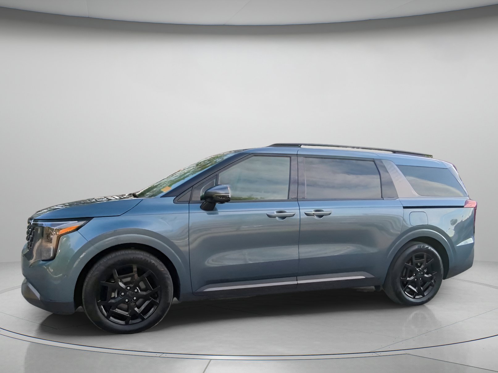 Used 2025 Kia Carnival SX Prestige FWD image 15