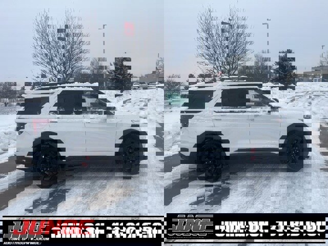 Certified 2024 Ford Explorer ST w/ Technology Package image 4