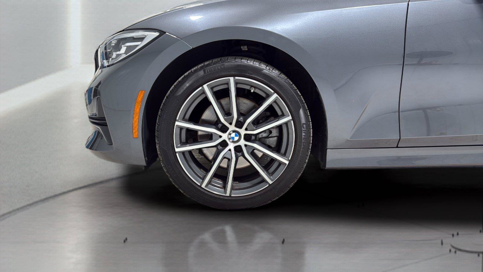 Used 2019 BMW 330i xDrive Sedan w/ Convenience Package AWD/4WD image 30