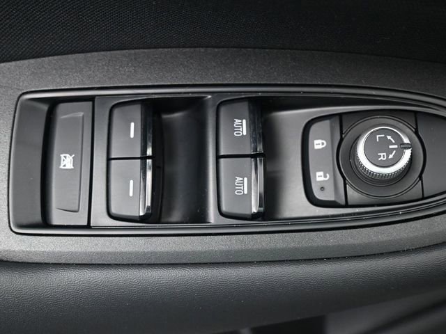 Used 2025 Subaru Outback Premium AWD/4WD image 7