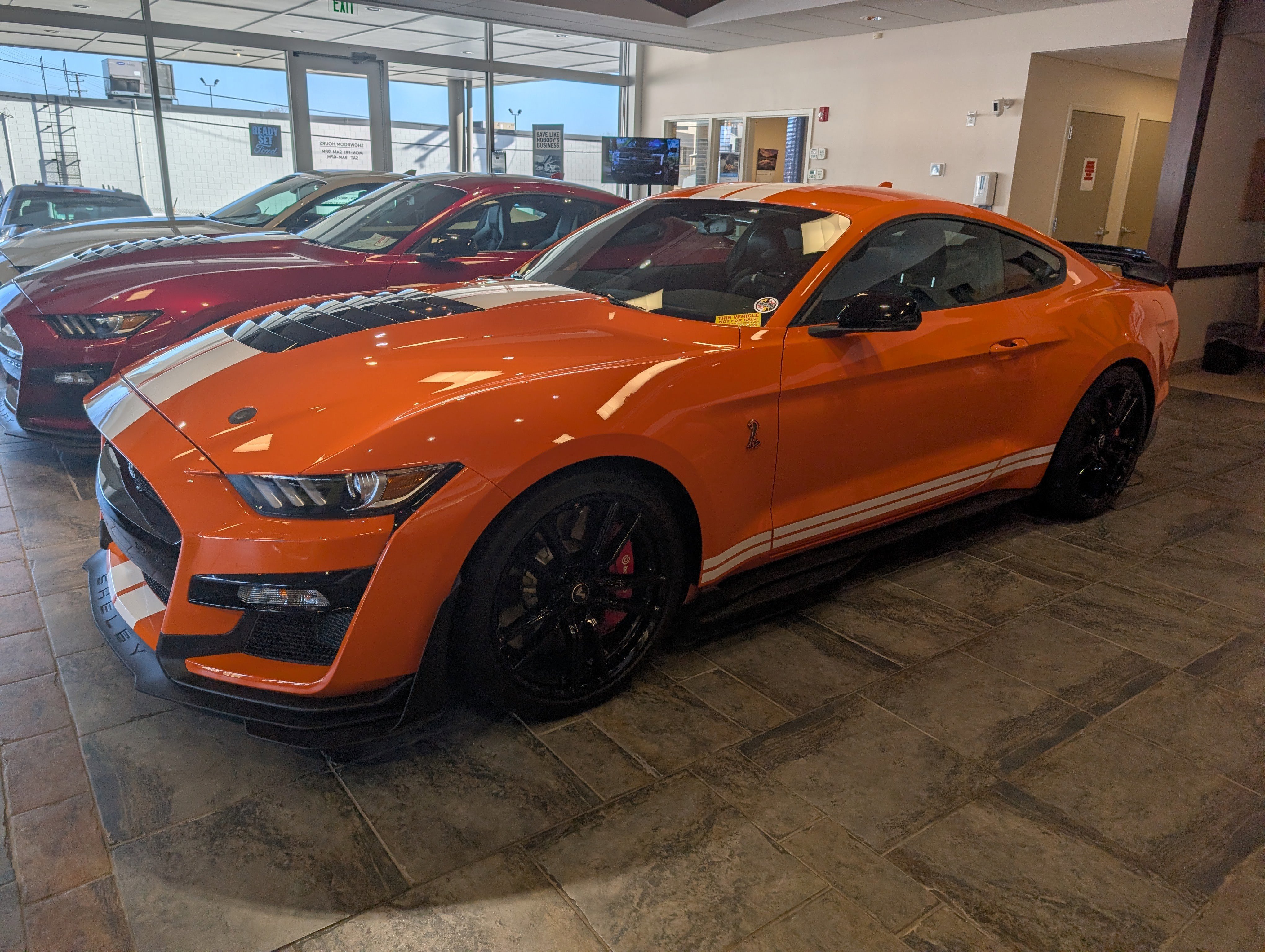 Certified 2020 Ford Mustang Shelby GT500 w/ Technology Package image 9