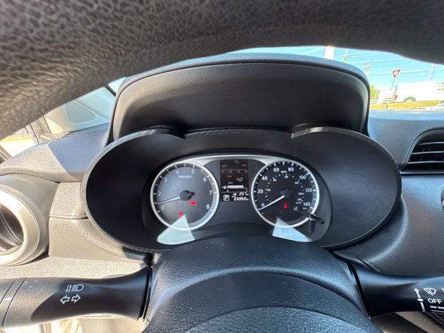 Used 2021 Nissan Versa S FWD image 12