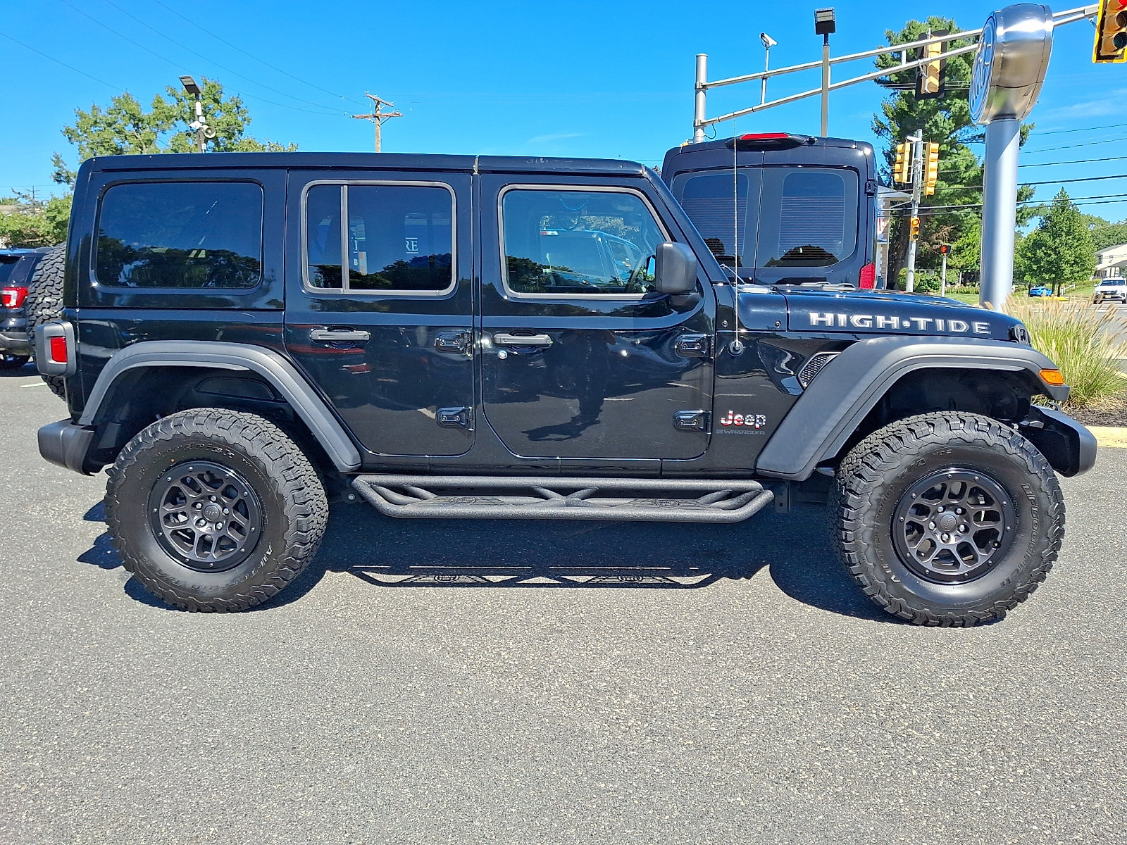 Used 2023 Jeep Wrangler Unlimited Sport AWD/4WD image 12