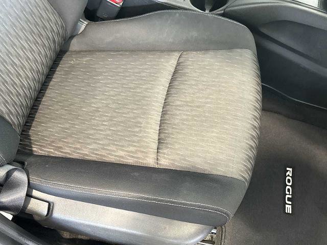 Used 2017 Nissan Rogue S image 26