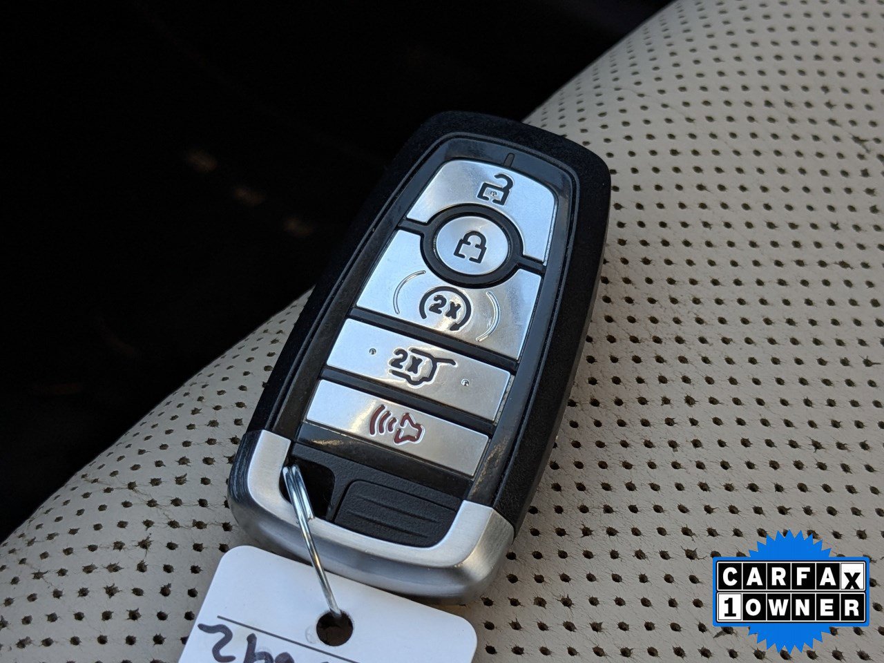 Certified 2022 Ford Escape Titanium w/ Titanium Elite Package image 32