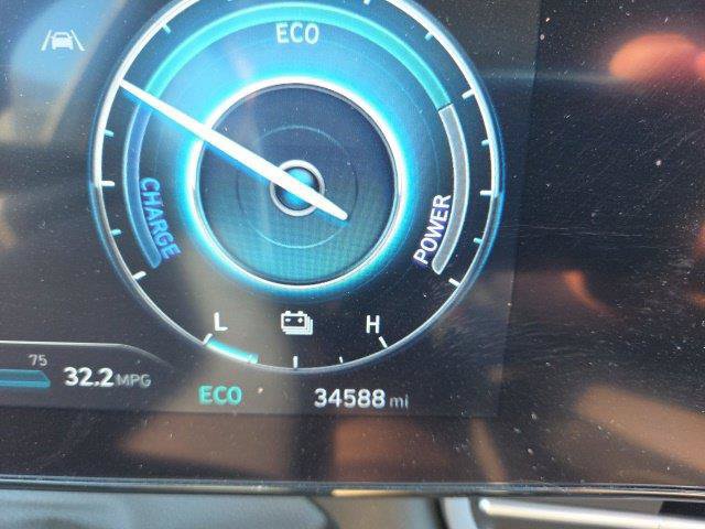 Used 2024 Hyundai Elantra Blue FWD image 46