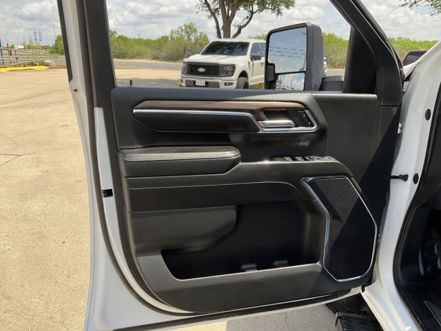 Used 2024 Chevrolet Silverado 2500 LT w/ Convenience Package AWD/4WD image 7