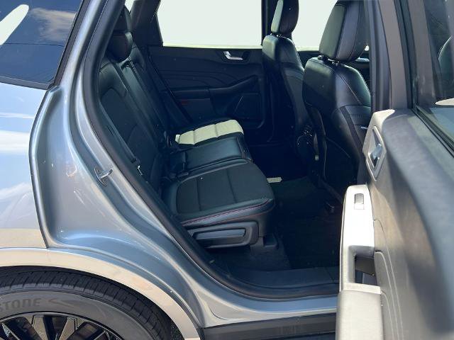 Certified 2023 Ford Escape ST-Line Elite AWD/4WD image 16