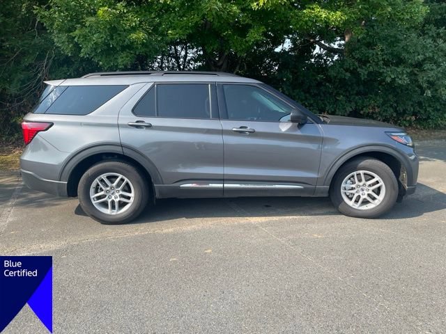 Certified 2025 Ford Explorer Active w/ Active Comfort Package RWD image 7