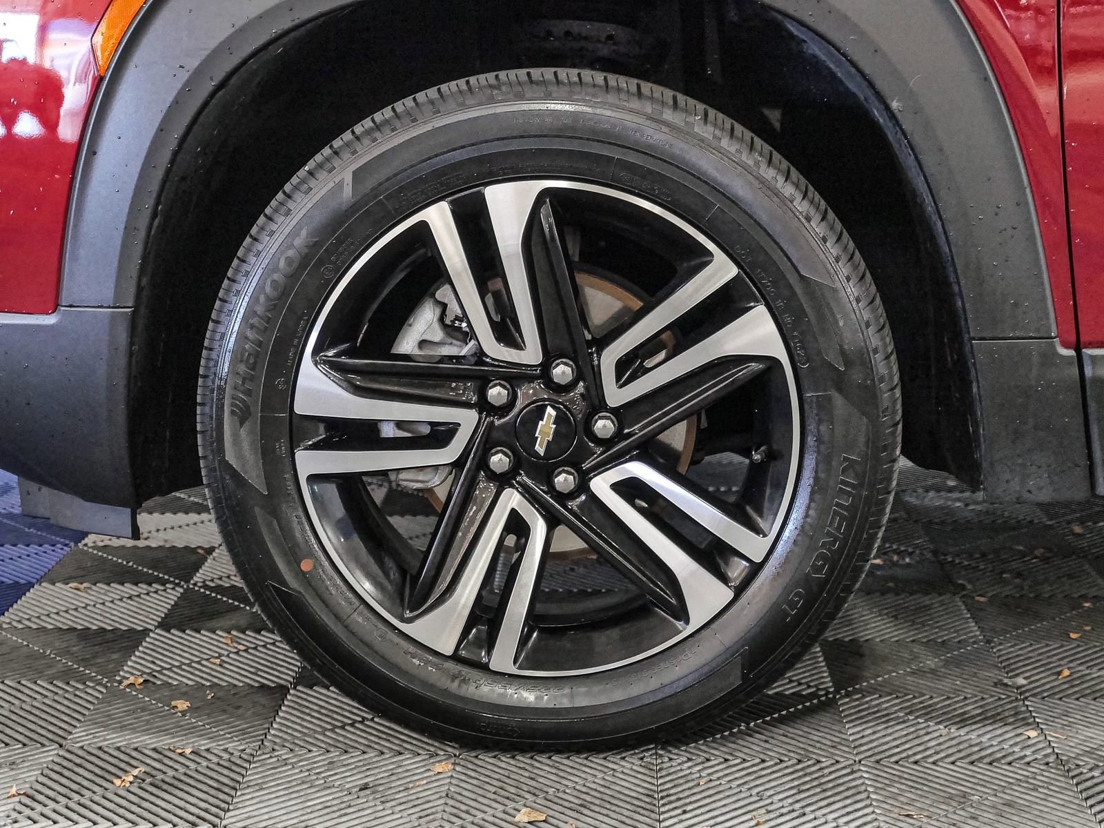 Used 2023 Chevrolet TrailBlazer LT w/ Convenience Package image 18