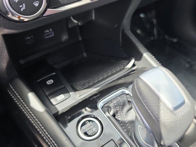 Used 2023 Nissan Kicks SV image 26