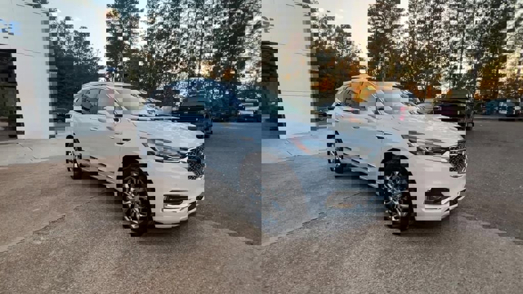 Used 2021 Buick Enclave Avenir w/ Avenir Technology Package image 8