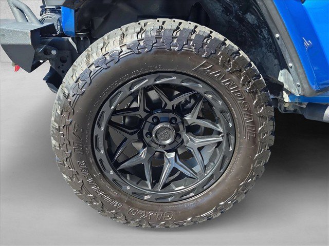 Used 2023 Jeep Wrangler Unlimited Rubicon 392 AWD/4WD image 22