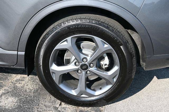 Certified 2024 Ford Escape ST-Line w/ Tech Pack #1 AWD/4WD image 15