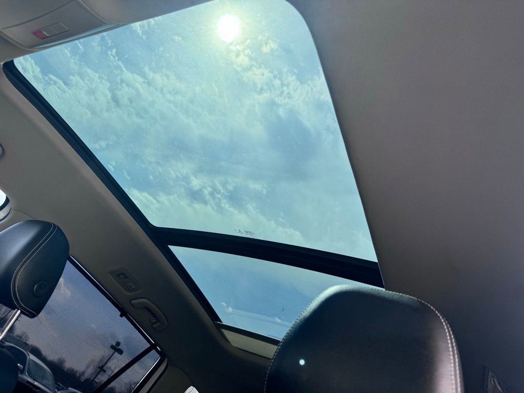 Used 2022 Volkswagen Atlas SE image 9