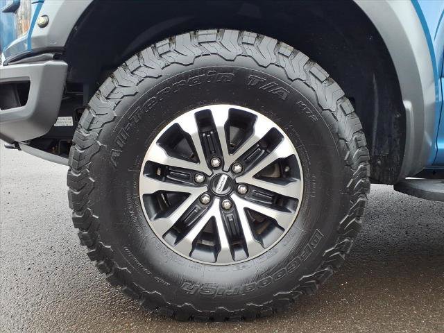 Certified 2019 Ford F150 Raptor w/ Equipment Group 802A Luxury image 27