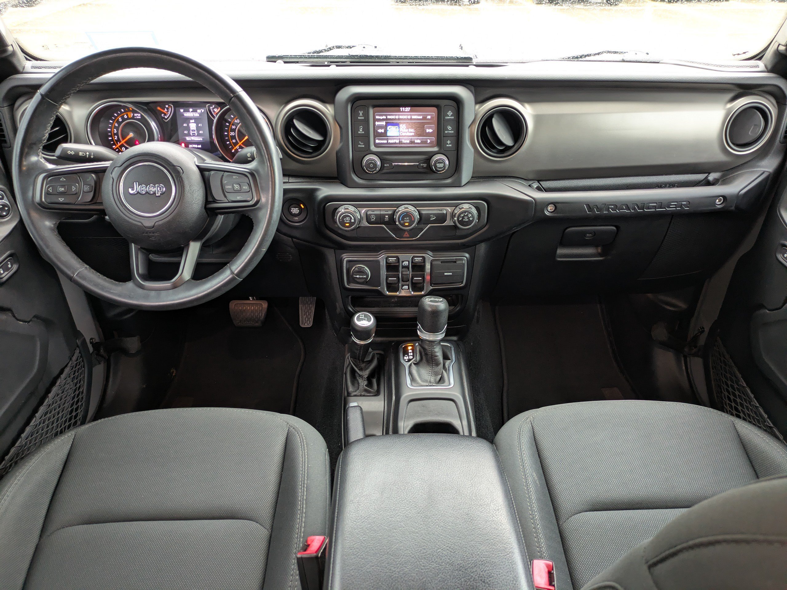 Used 2019 Jeep Wrangler Unlimited Sport S AWD/4WD image 15