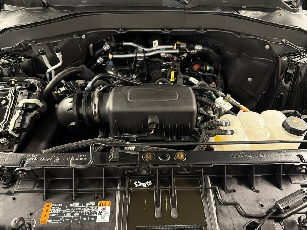 Certified 2023 Ford Explorer XLT w/ Equipment Group 202A AWD/4WD image 40