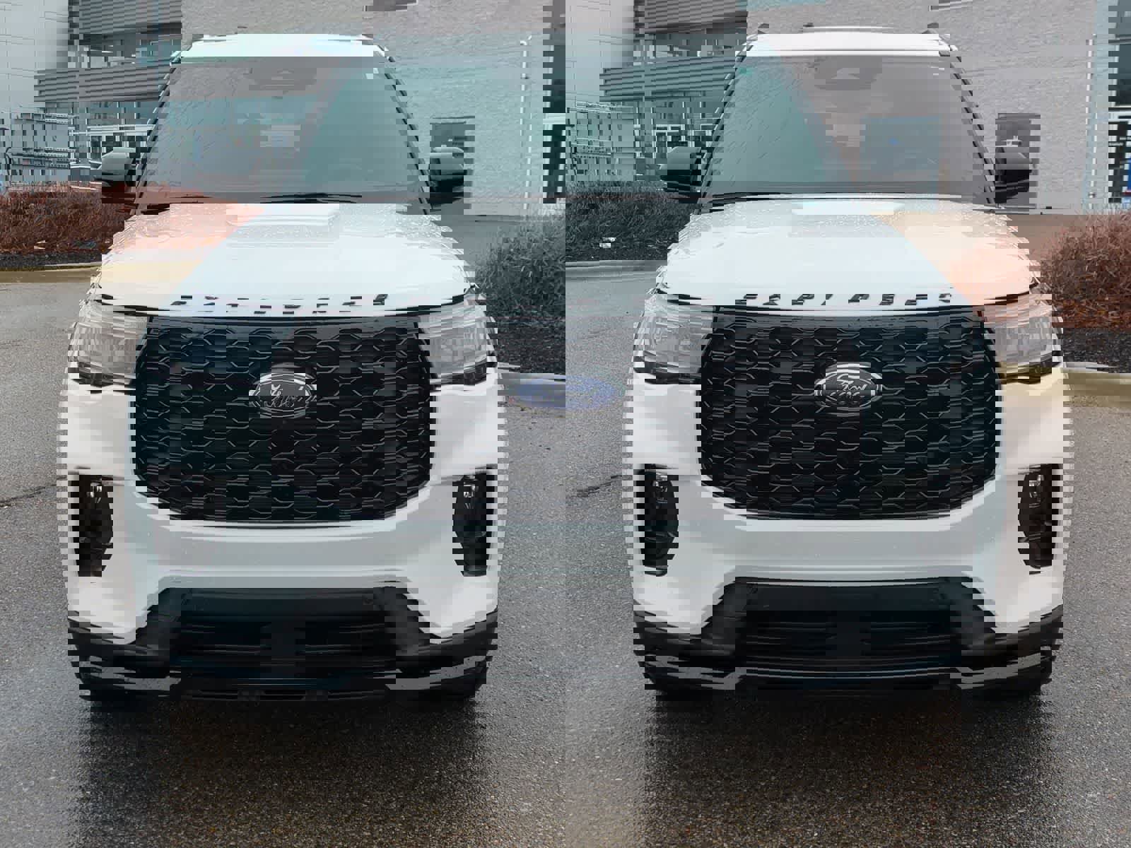 Certified 2025 Ford Explorer ST-Line w/ Premium Package image 3