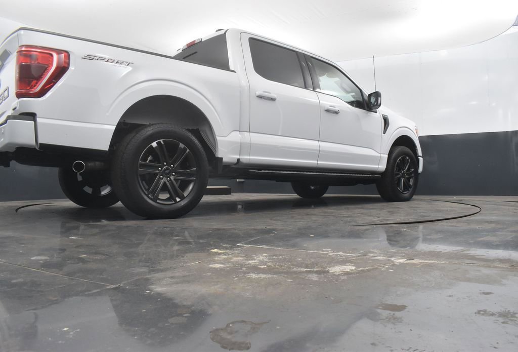 Certified 2022 Ford F150 XLT w/ Equipment Group 302A High image 21