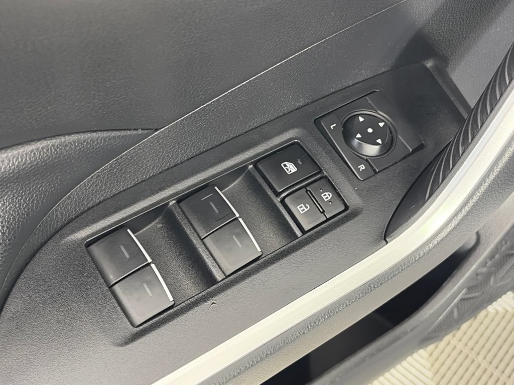 Used 2024 Toyota RAV4 XLE AWD/4WD image 24