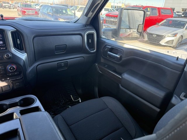 Used 2021 Chevrolet Silverado 2500 LT w/ Convenience Package image 12