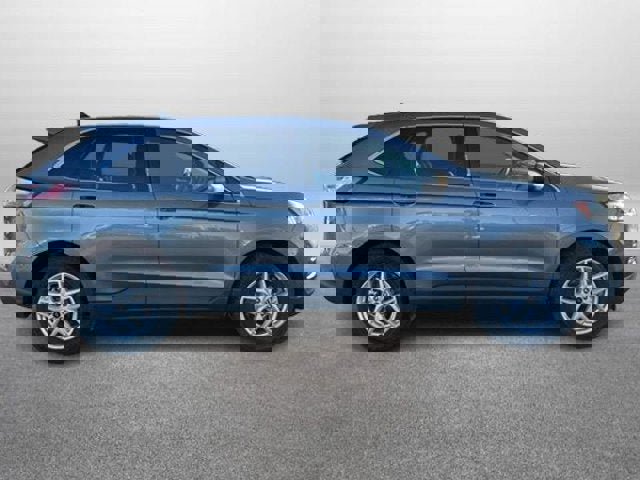 Certified 2024 Ford Edge SEL image 2