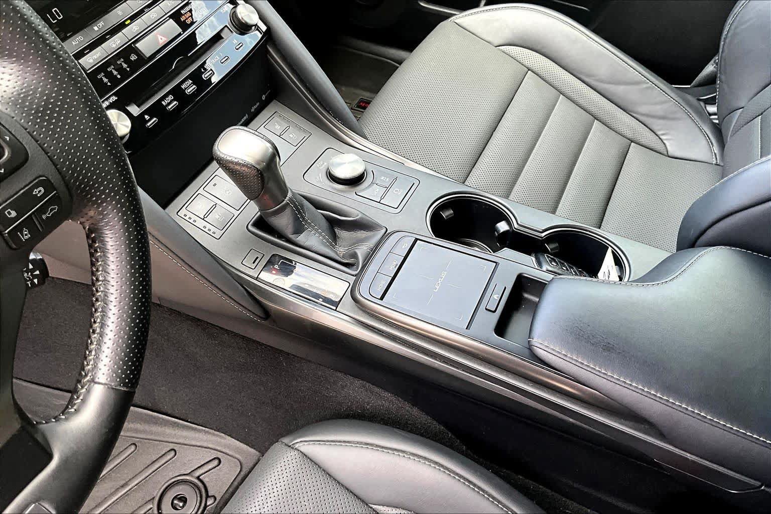 Used 2021 Lexus IS 350 F Sport w/ Accessory Package 2 RWD image 17