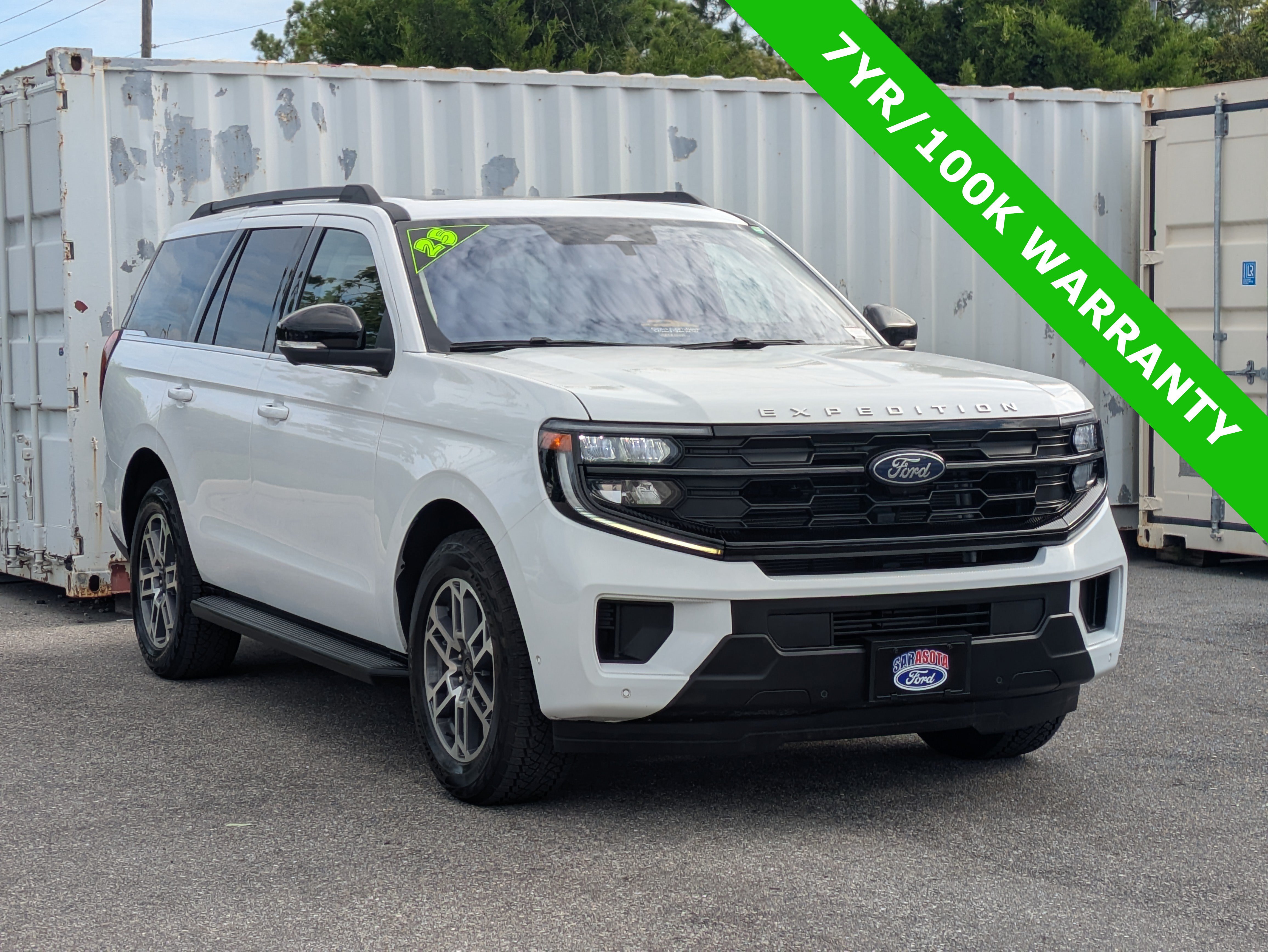 Certified 2025 Ford Expedition Active AWD/4WD video 1
