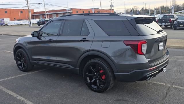 Certified 2020 Ford Explorer ST w/ ST Street Pack image 7