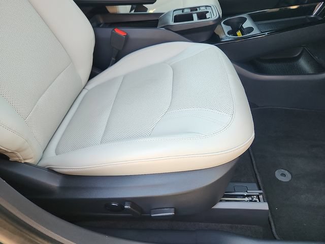 Certified 2025 Ford Mustang Mach-E Premium AWD/4WD image 31
