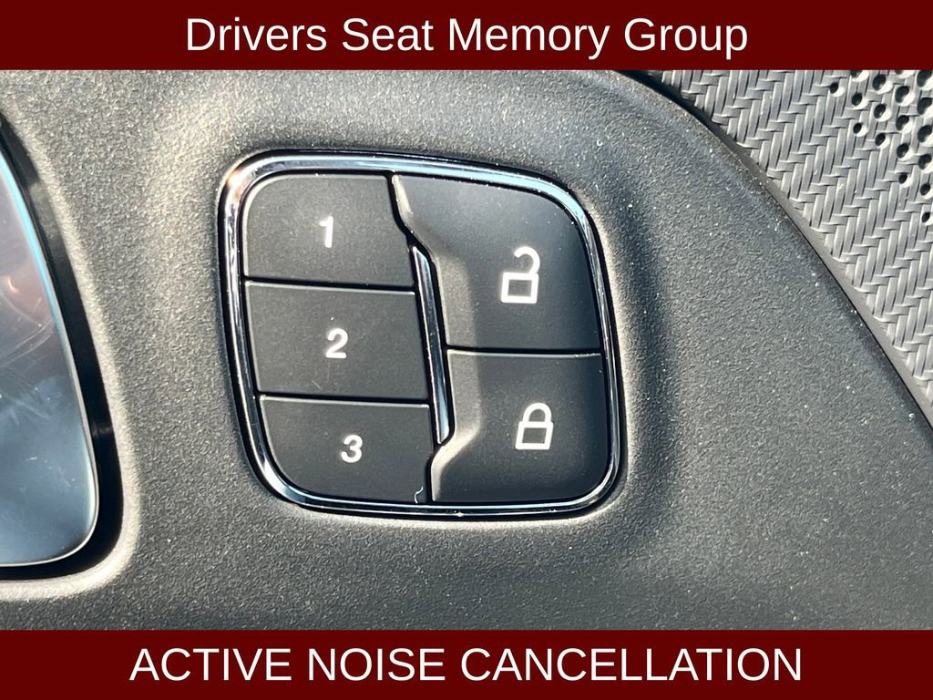 Certified 2025 Ford Mustang Premium image 31