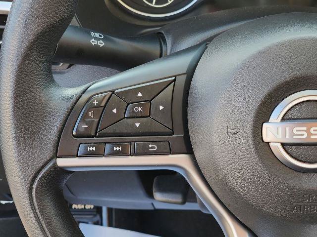 Used 2025 Nissan Altima 2.5 SV FWD image 27