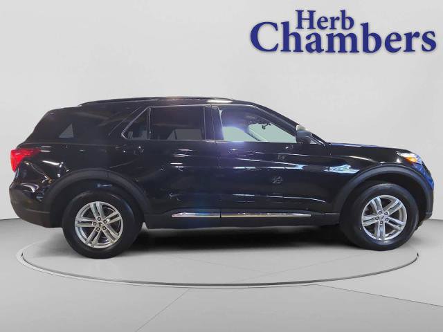 Certified 2022 Ford Explorer XLT w/ Equipment Group 202A AWD/4WD image 11