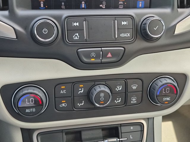 Used 2022 GMC Terrain Denali w/ Denali Premium Package AWD/4WD image 14