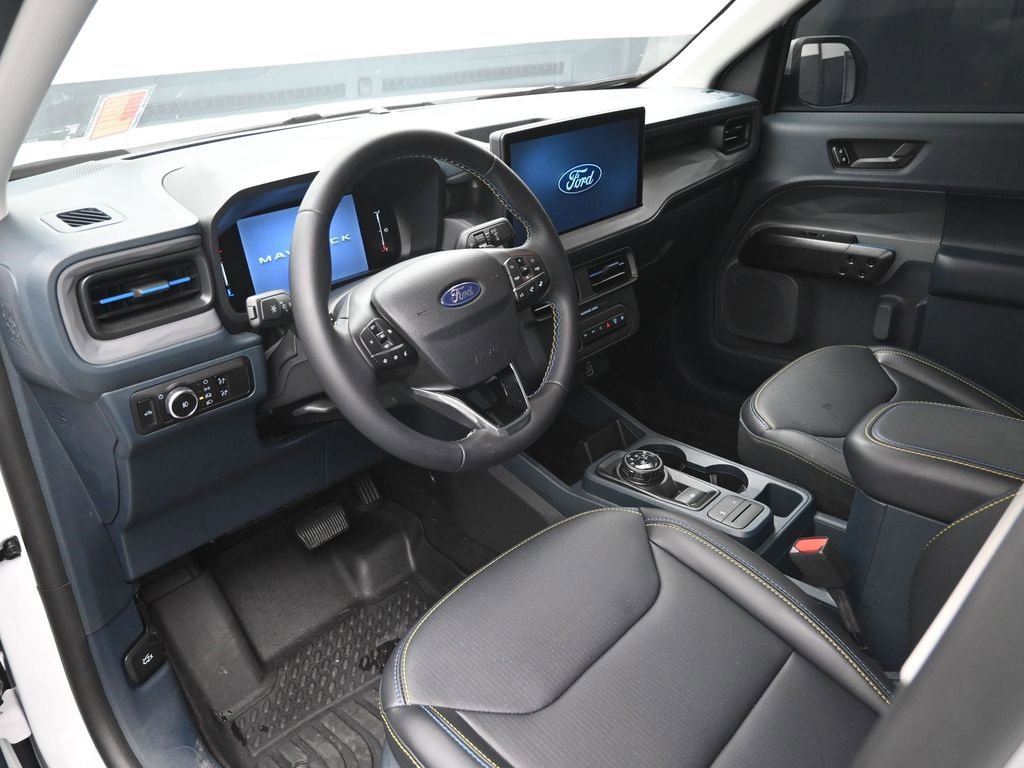 Certified 2025 Ford Maverick Lobo image 19