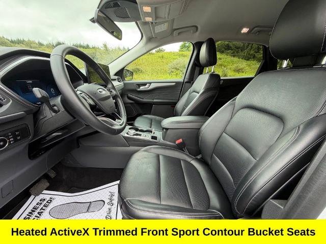 Certified 2025 Ford Escape Platinum AWD/4WD image 16