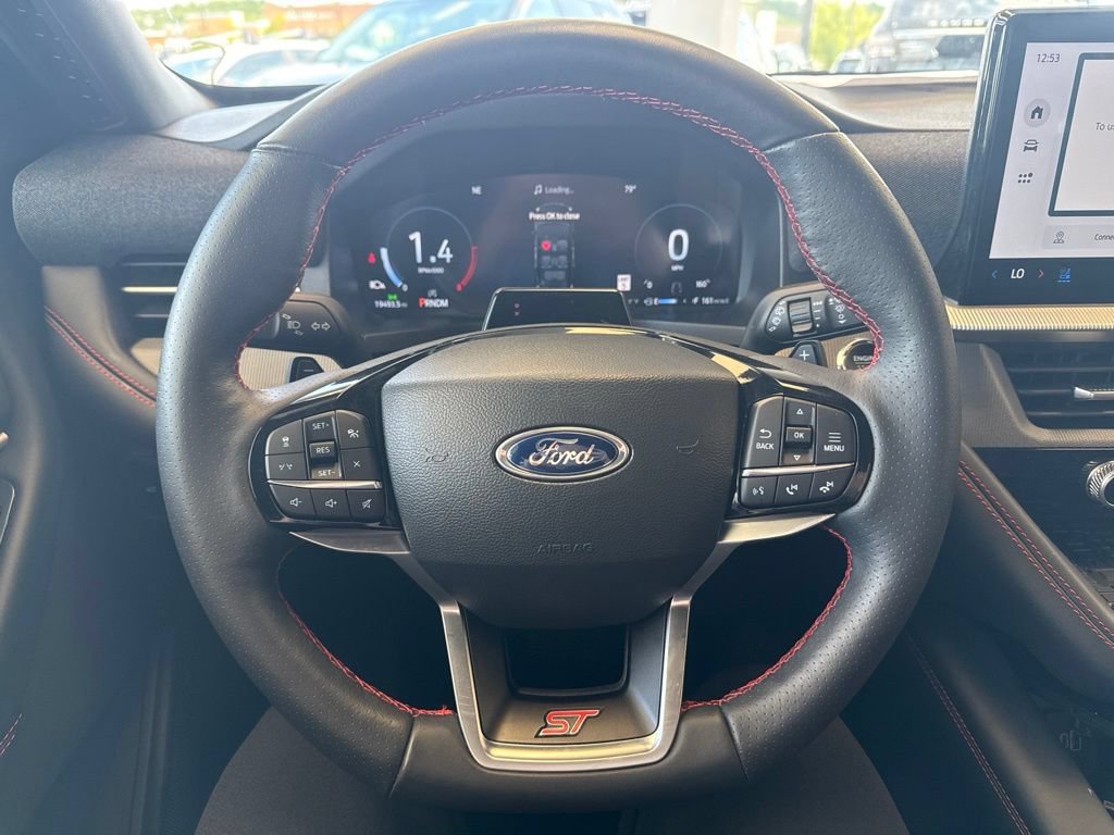 Certified 2025 Ford Explorer ST AWD/4WD image 16