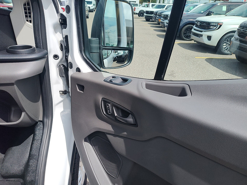 Certified 2025 Ford Transit 250 Low Roof w/ Exterior Upgrade Package RWD image 16