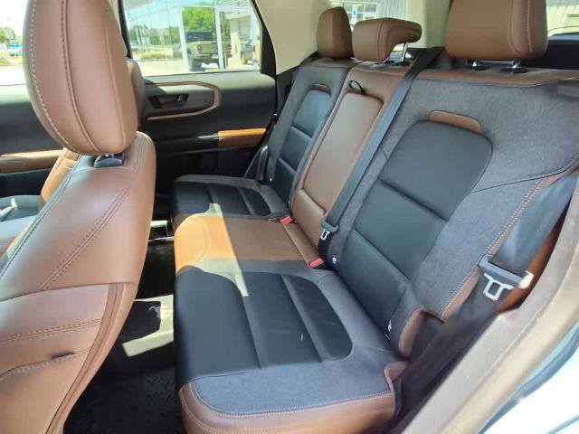 Certified 2023 Ford Bronco Sport Outer Banks w/ Tech Package AWD/4WD image 7