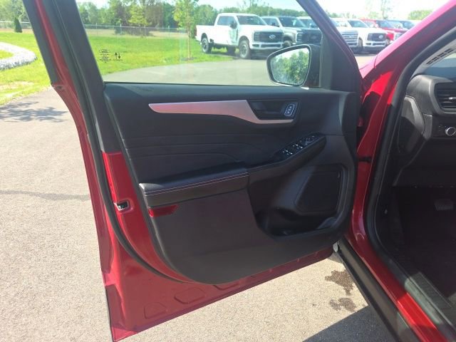 Certified 2022 Ford Escape SE w/ Convenience Package FWD image 25