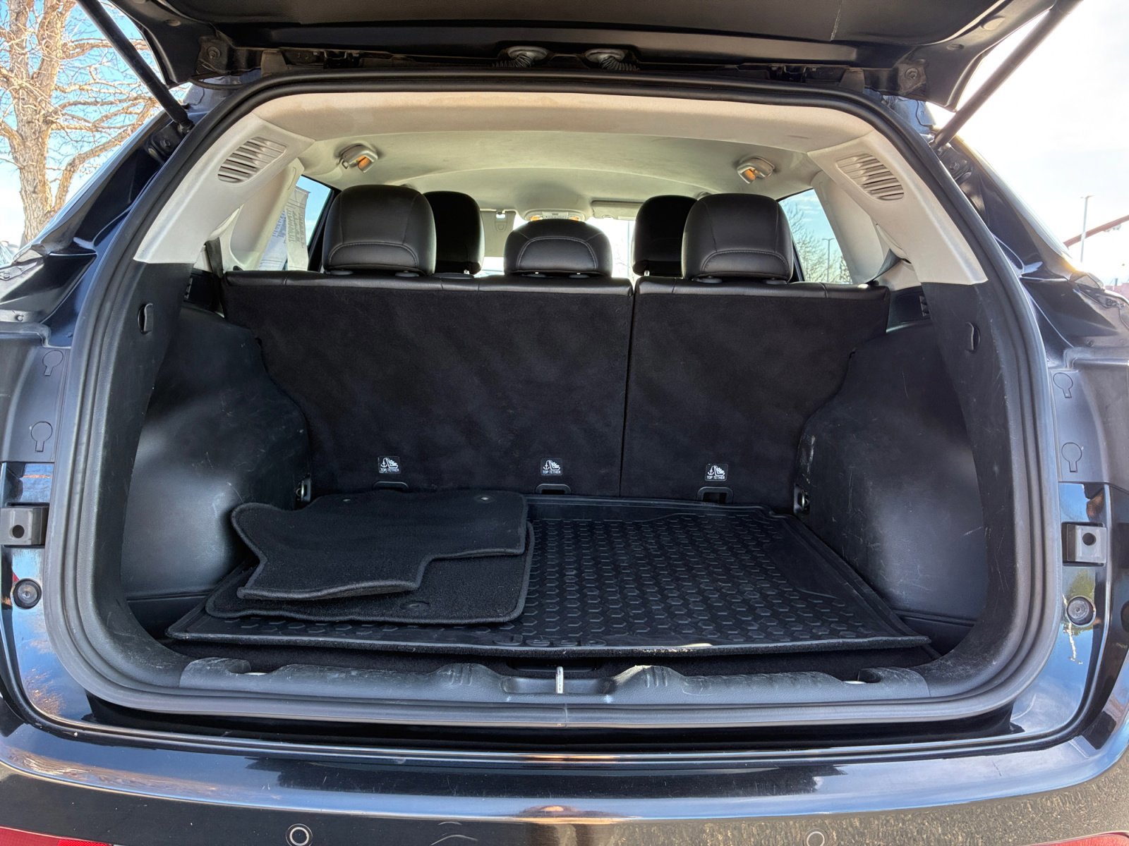 Used 2018 Jeep Compass Limited w/ Navigation Group image 32